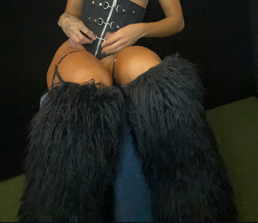 VENOM leg warmers